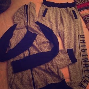 American Eagle Sweatsuit Grey and black